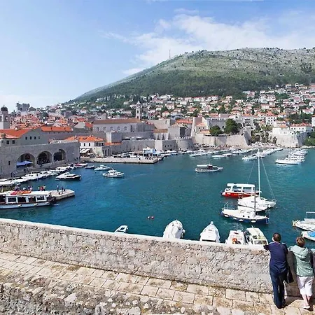 Daire Old Town Sea View *